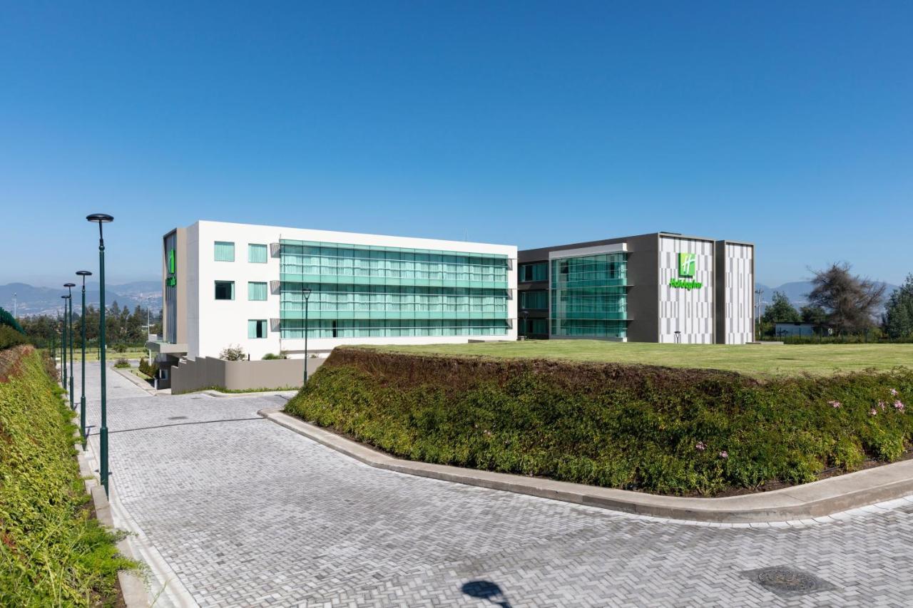 Holiday Inn - Quito Airport By Ihg Tababela Dış mekan fotoğraf The new headquarters of the company in the Parque Aeronáutico y Logístico de Vigo.